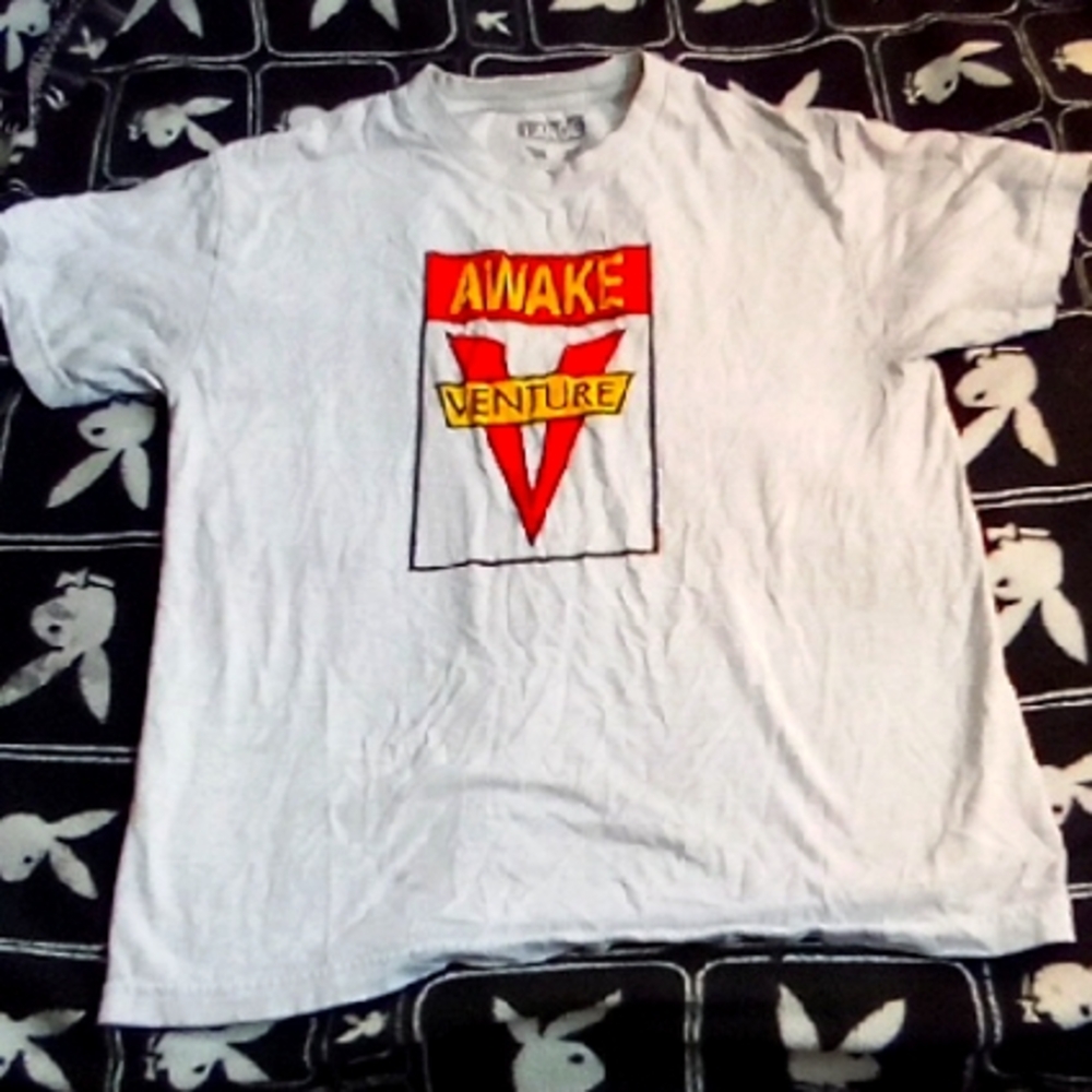 Mens Awake Venture Graphic T-Shirt Grey Yellow Red Size Large